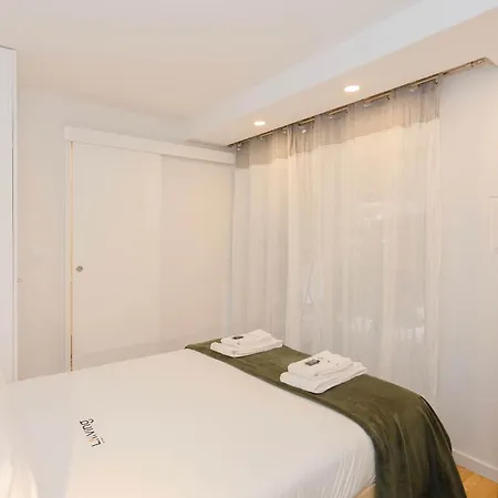 Liiiving In - Downtown Secret Terrace * Porto