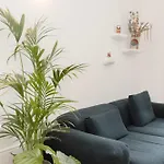 Liiiving In - Downtown Secret Terrace Apartman Porto