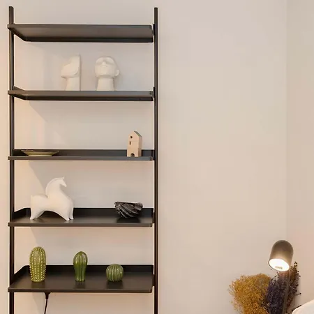 Liiiving In - Downtown Secret Terrace * Порту