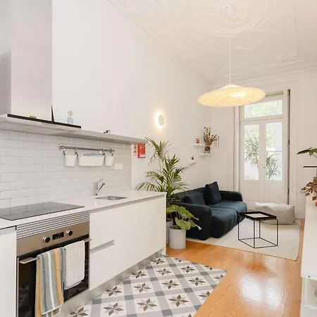 Liiiving In - Downtown Secret Terrace *