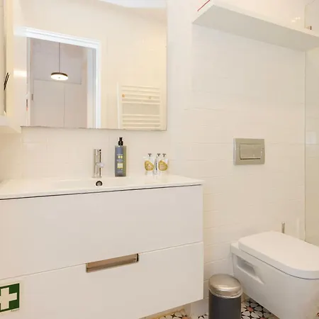 Apartament Liiiving In - Downtown Secret Terrace Porto