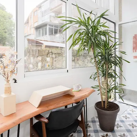 Liiiving In - Downtown Secret Terrace *