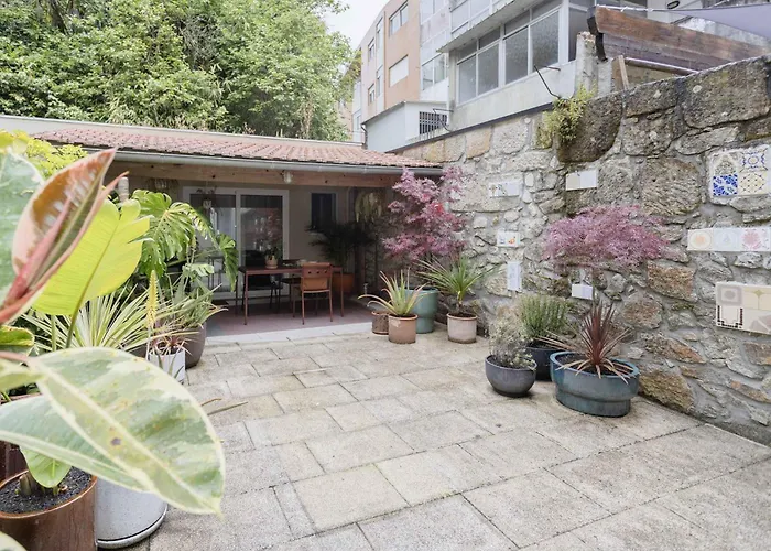 Liiiving In - Downtown Secret Terrace *