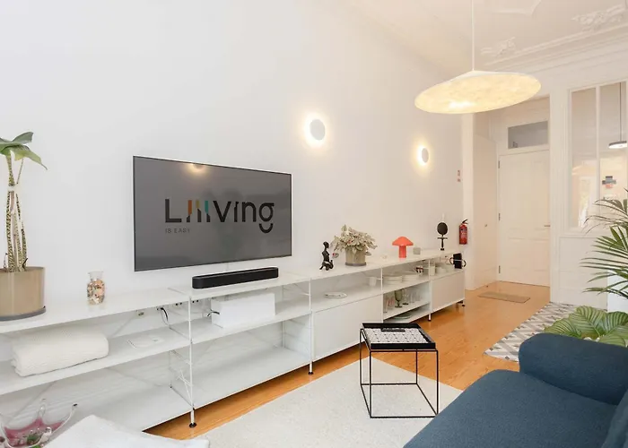 Liiiving In - Downtown Secret Terrace *